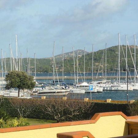 Approdo Apartment Cannigione Bagian luar foto